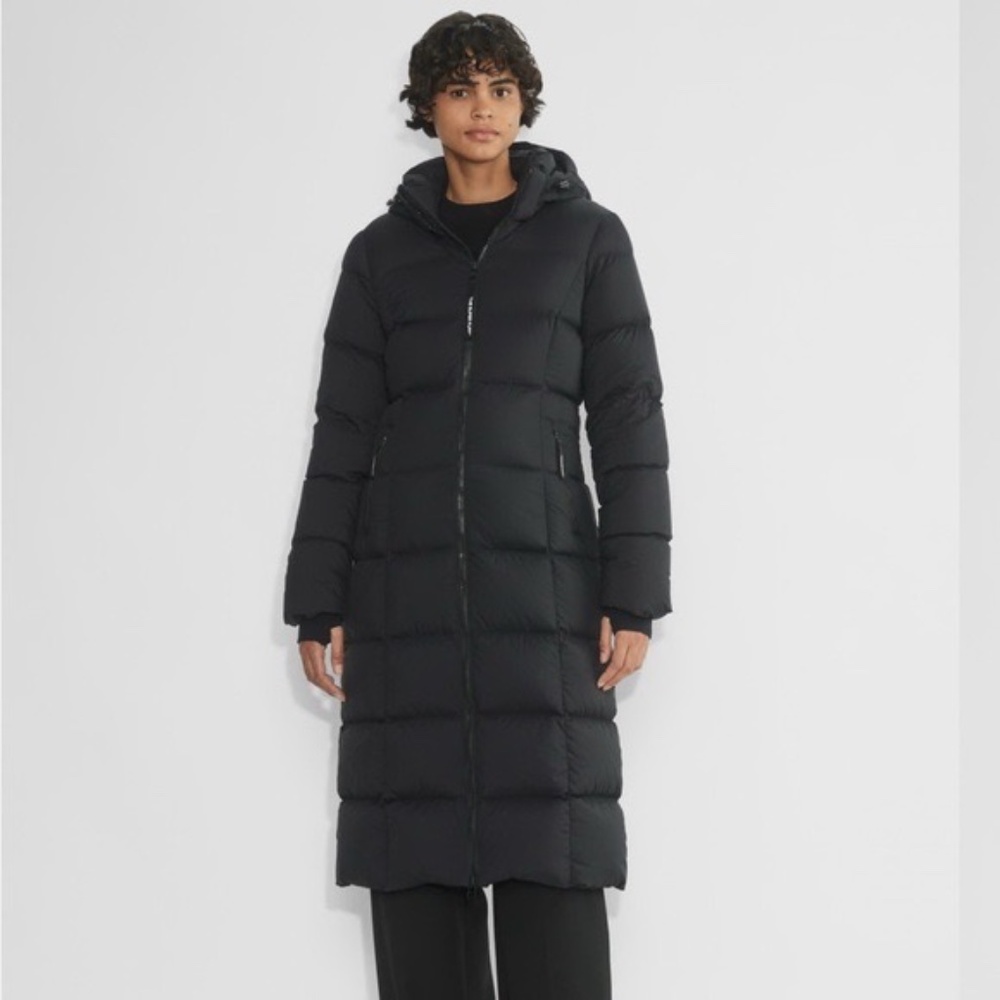 COPY - Brand new with tags The SuperSnug Puff™ Long - cliMATTE puffer